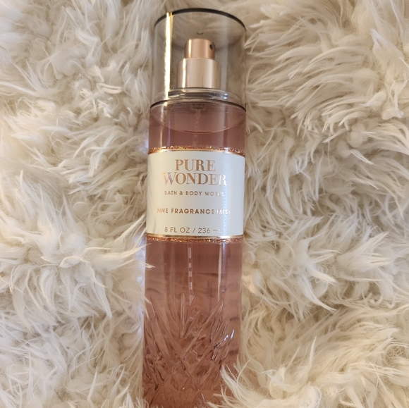 Pure Wonder Bath & Body Works Fine Fragrance 8 fl. - Picture 2 of 4